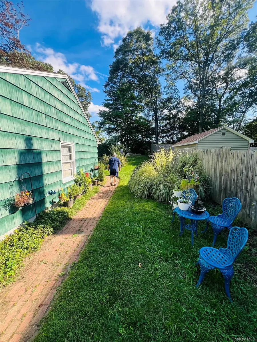 250 N Country Road #Single Family, Port Jefferson, NY 11777 - #3