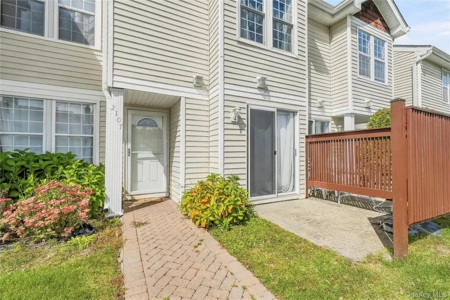 2107 Whispering Hills, Chester, NY 10918 - #3