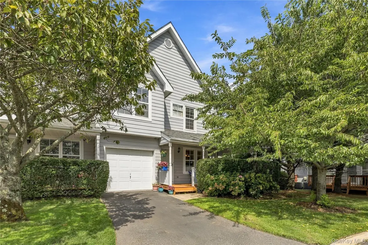 77 Sunburst Terrace, Central Islip, NY 11722 - #1