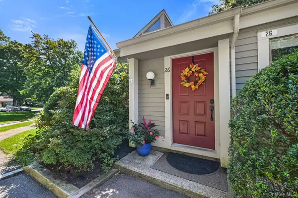 26 Oakridge Drive, South Salem, NY 10590