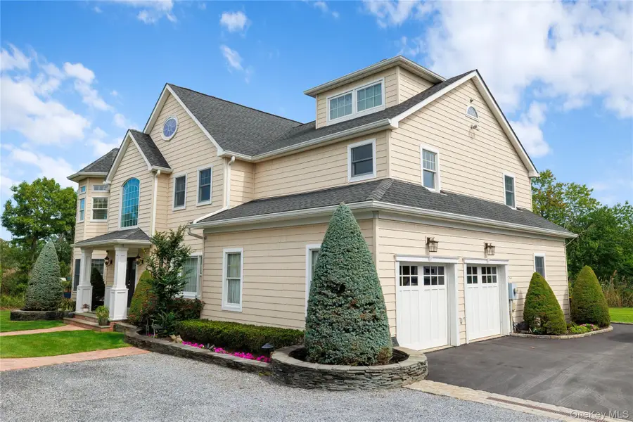 547 Shore Drive, Oakdale, NY 11769 - #3