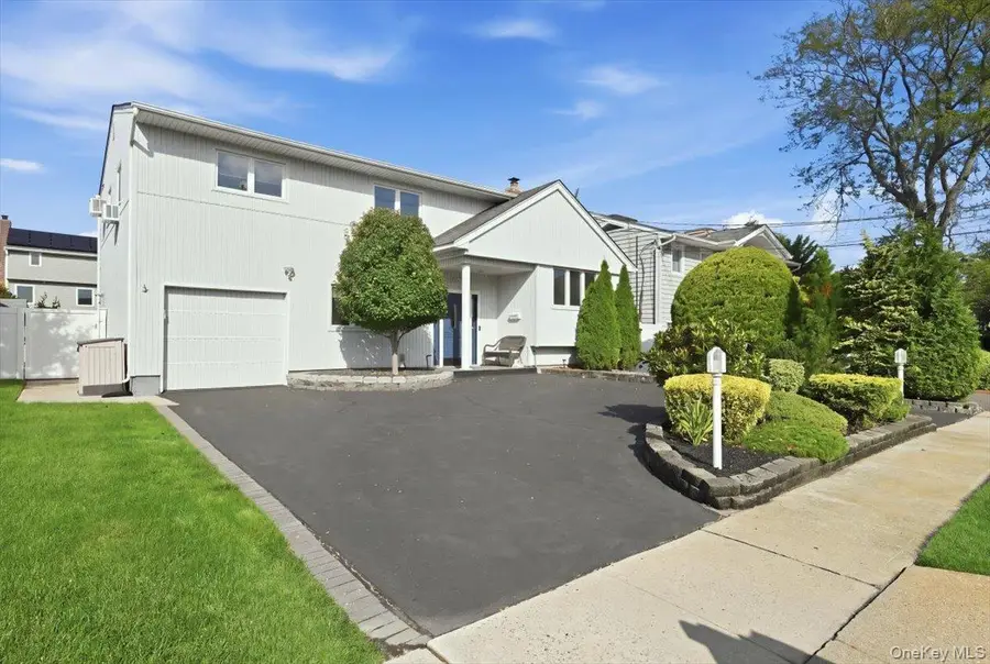 2872 Bayview Avenue, Wantagh, NY 11793 - #2