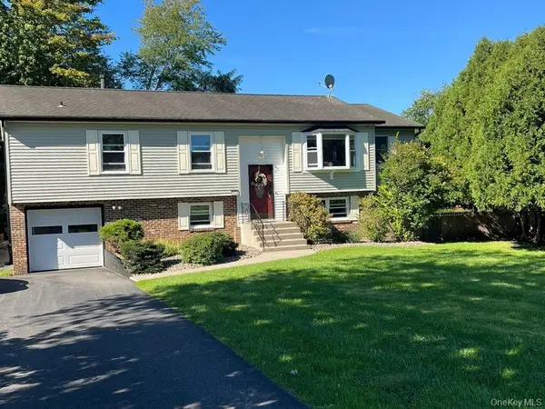104 Ayers Court, Montgomery, NY 12549
