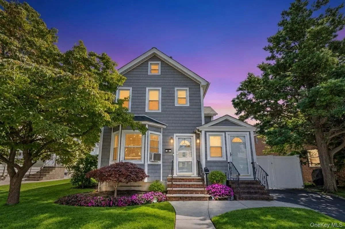 63 S Franklin Avenue, Valley Stream, NY 11580 - #1