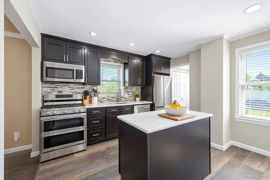 63 S Franklin Avenue, Valley Stream, NY 11580 - #3