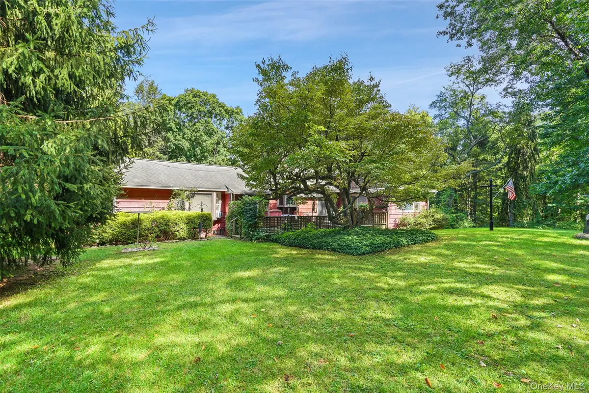 28 S Bedford Road, Pound Ridge, NY 10576 - #1