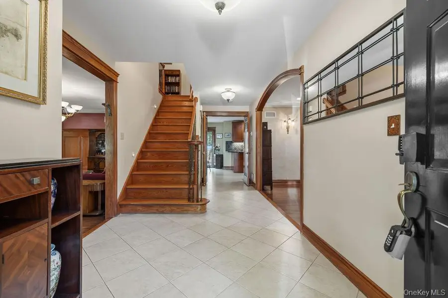 10 Rockingham Road, Spring Valley, NY 10977 - #3