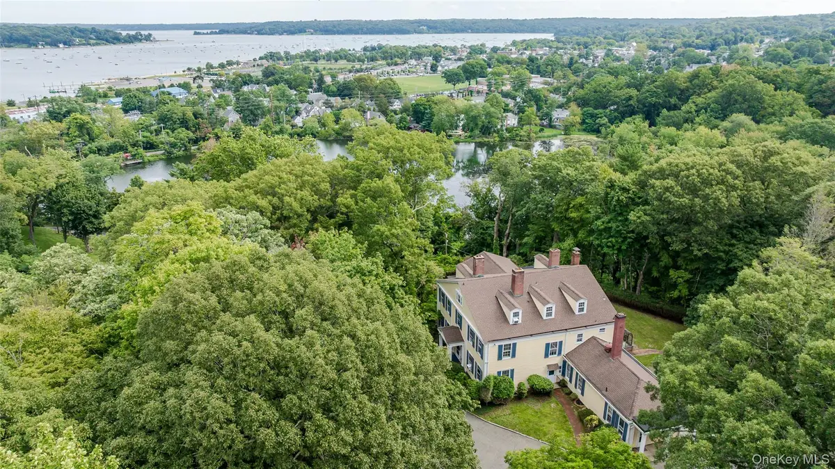 51 Lake Avenue, Mill Neck, NY 11765 - #1