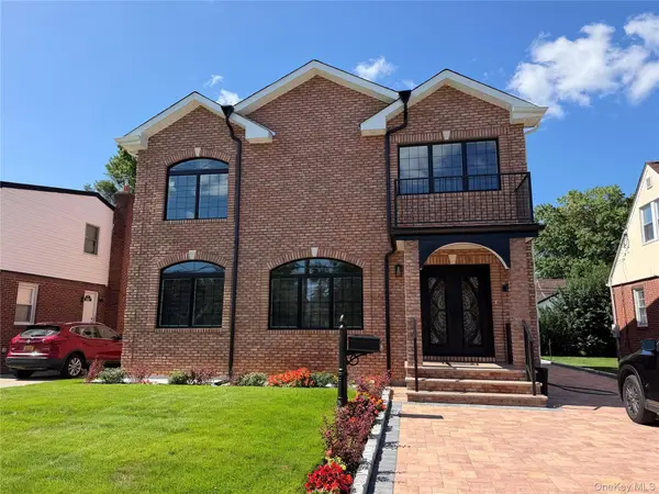 1519 New Hyde Park Drive, New Hyde Park, NY 11040