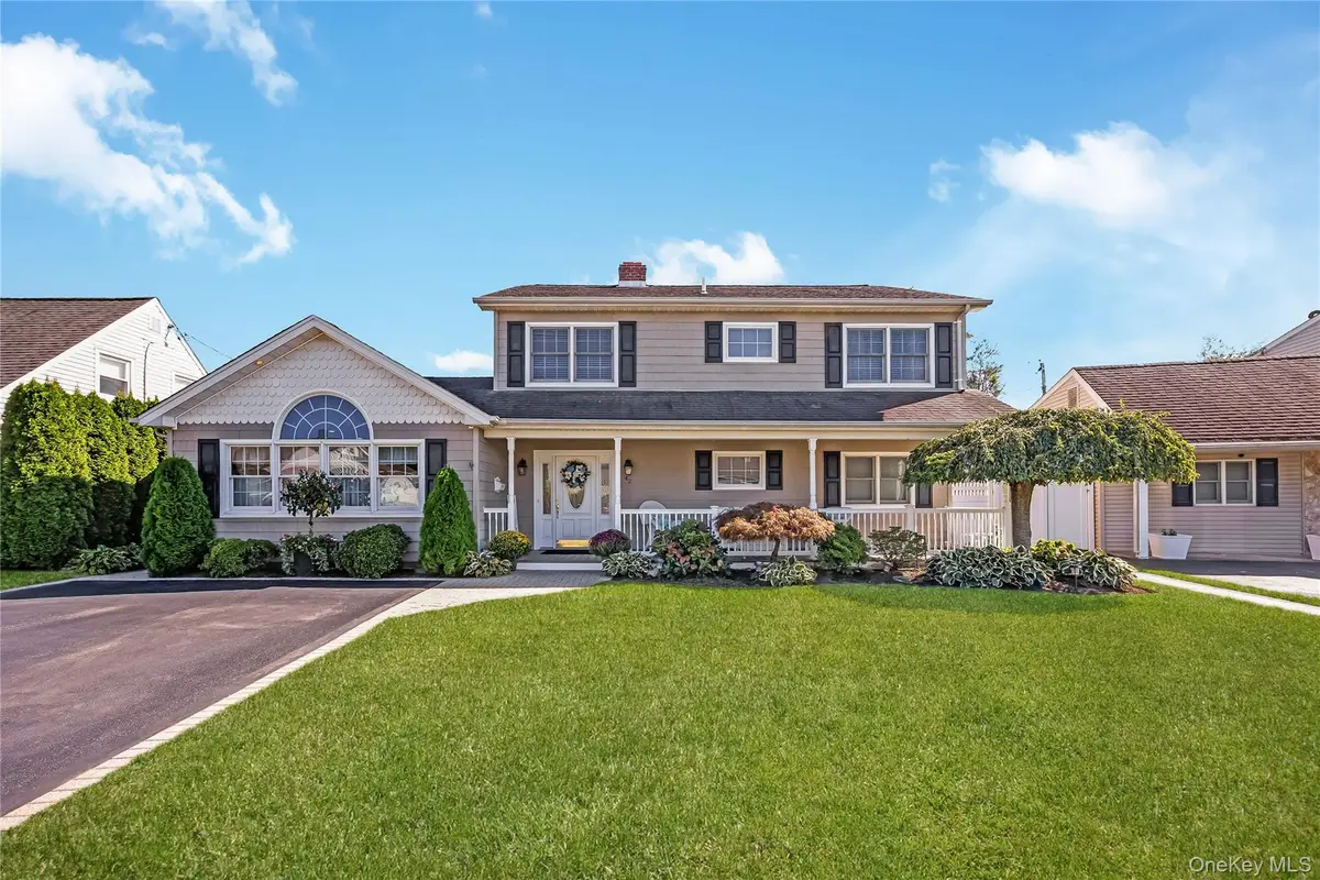 42 Grey Lane, Levittown, NY 11756 - #1
