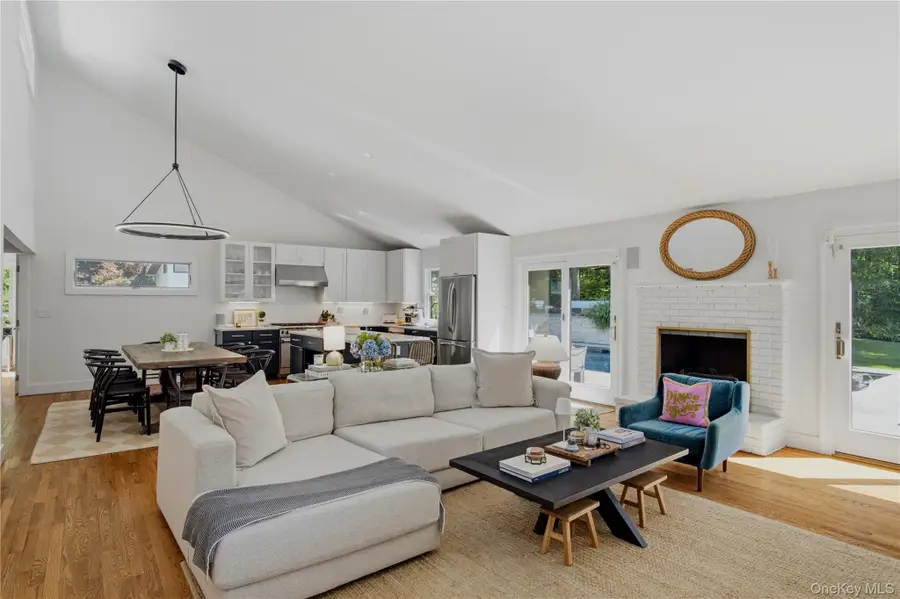 12 Surrey Court, East Hampton, NY 11937 - #3
