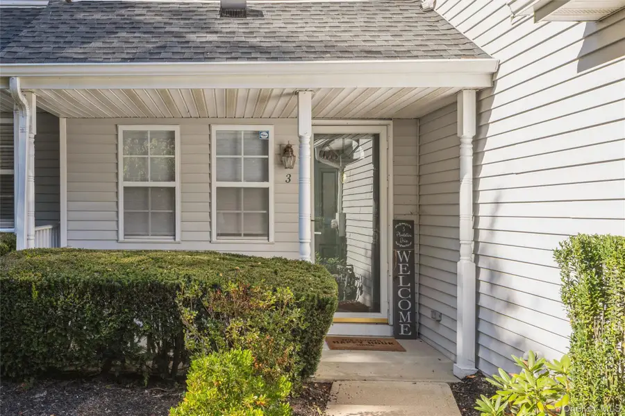 3 Plantation Drive, Hauppauge, NY 11788 - #2