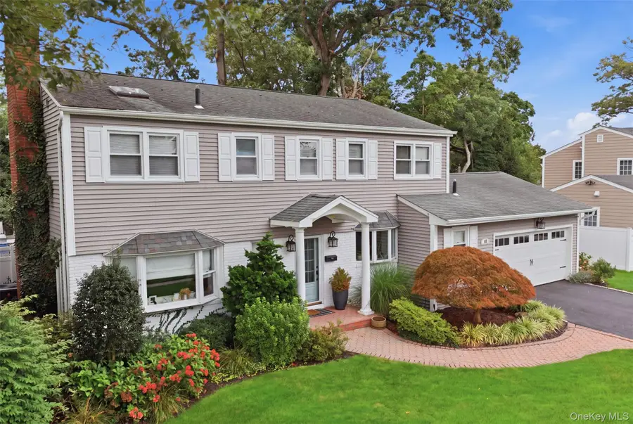 10 Hilltop Lane, Oyster Bay, NY 11771 - #2