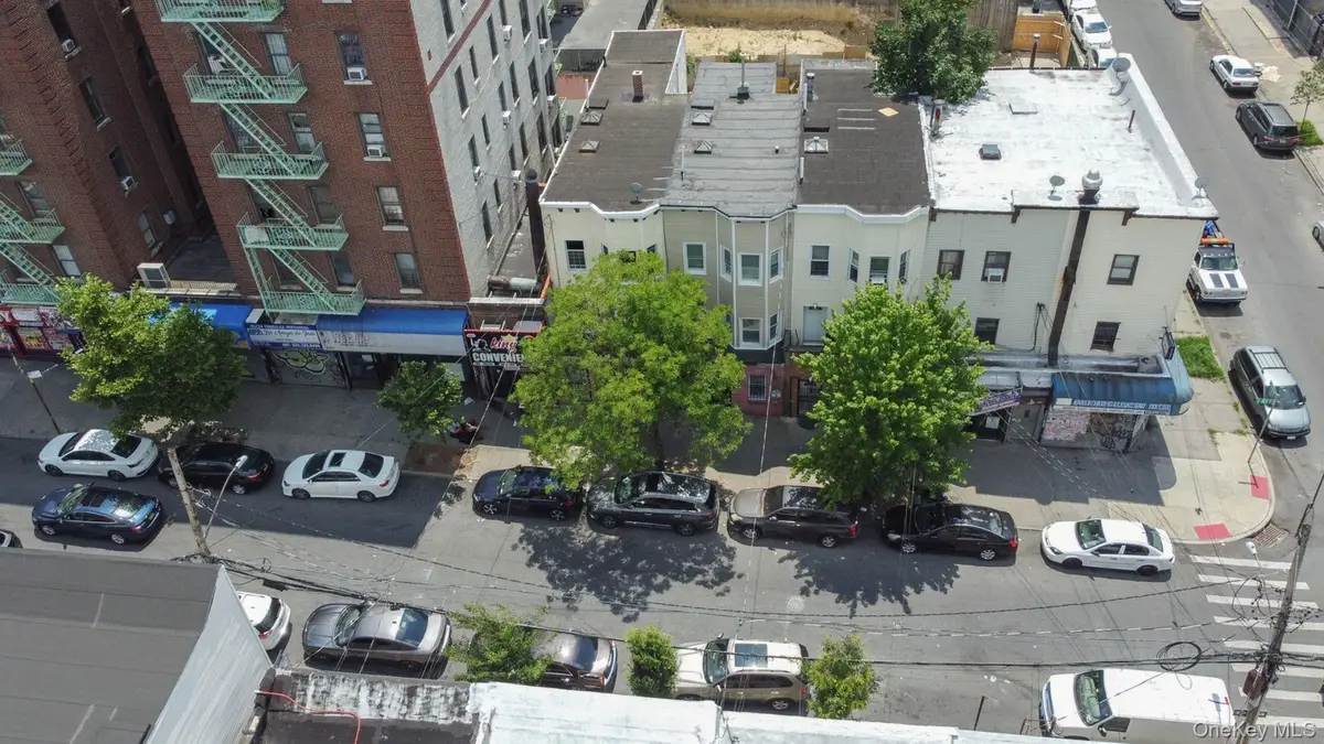506 E 183rd Street, Bronx, NY 10458 - #1