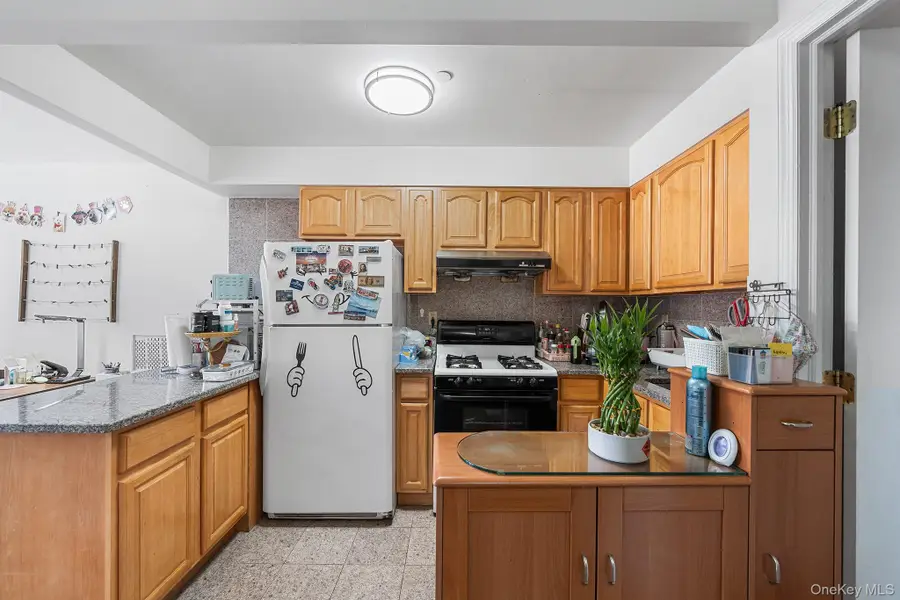 139-39 35th Avenue #3E, Flushing, NY 11354 - #3