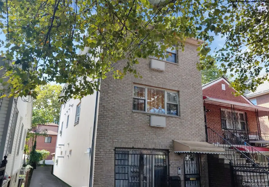 1022 E 232nd Street, Bronx, NY 10466 - #3