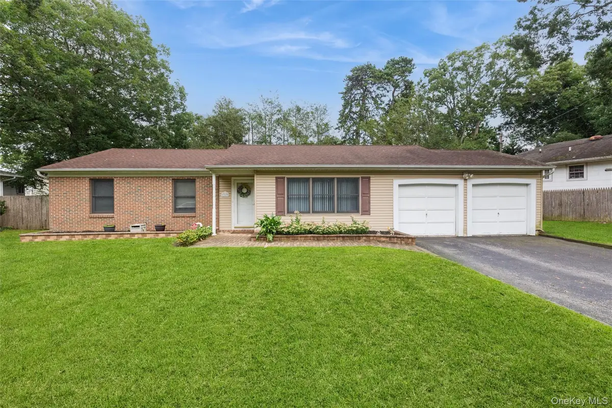 2769 Pond Road, Ronkonkoma, NY 11779 - #1