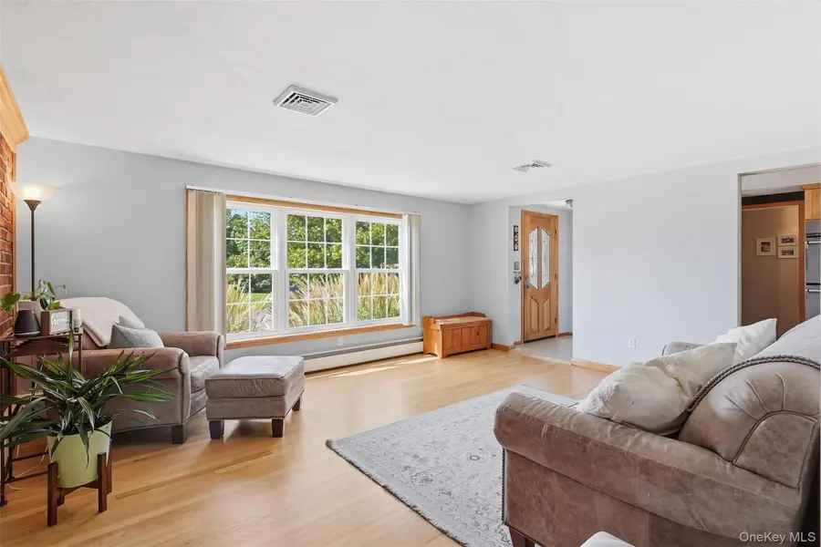 83 Harth Drive, New Windsor, NY 12553 - #3