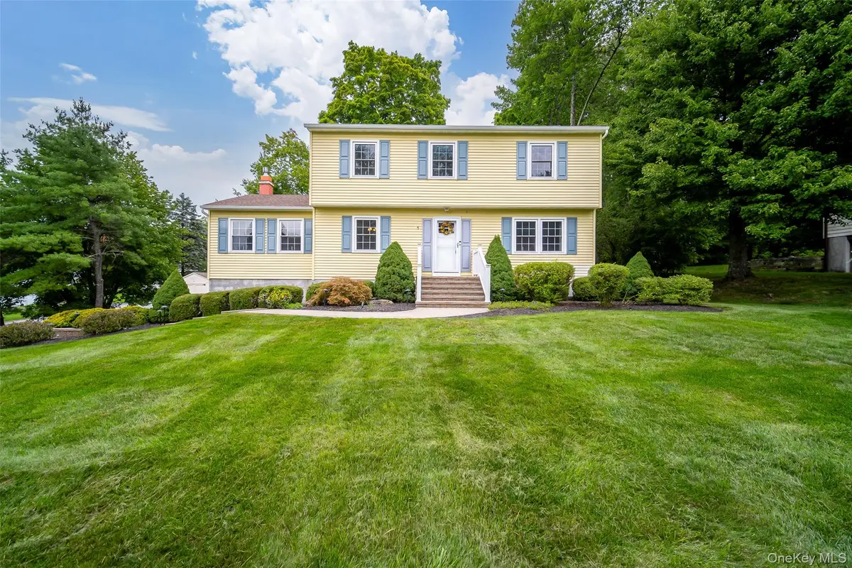 1 Tanglewood Lane, Poughkeepsie, NY 12603 - #1