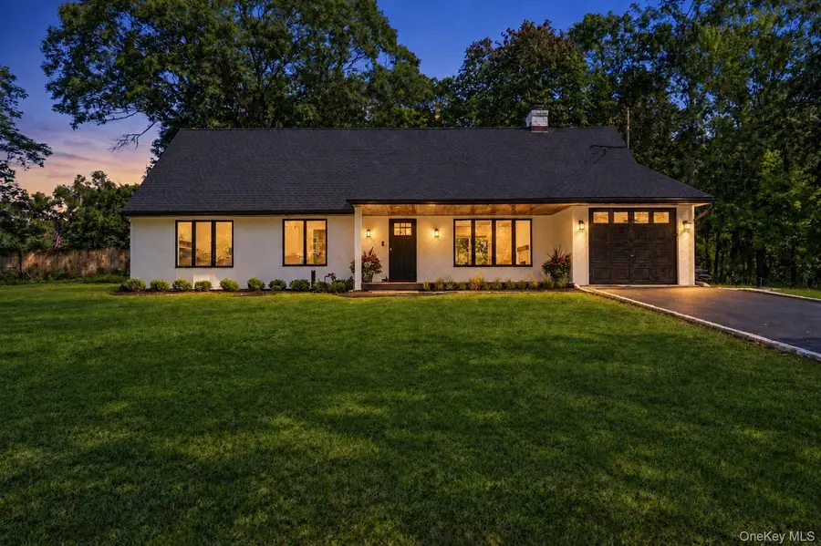 7 Berkshire Court, Huntington Station, NY 11746 - #2