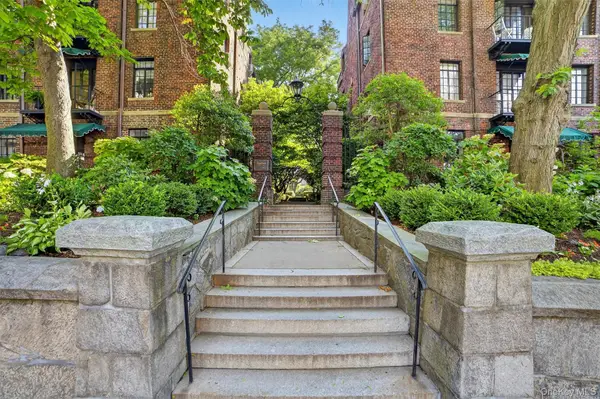 20 N North Broadway #G230, White Plains, NY 10601