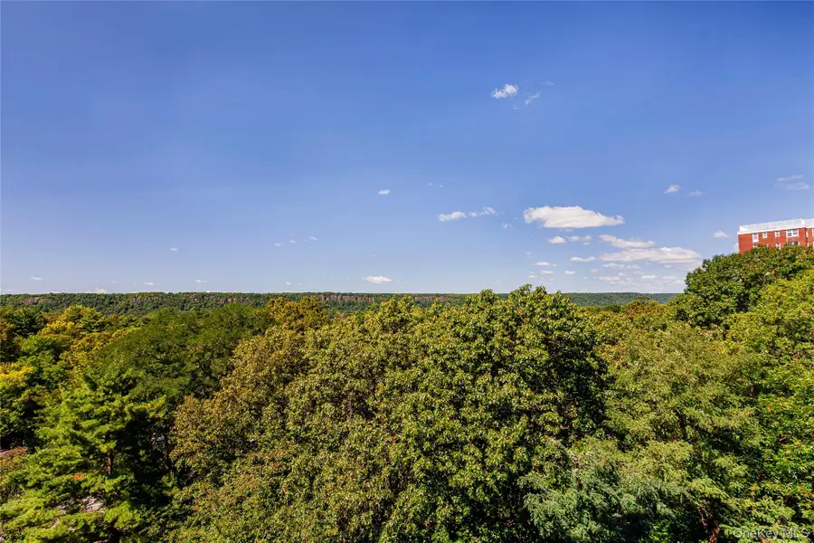 3935 Blackstone Avenue #8B, Bronx, NY 10471 - #3