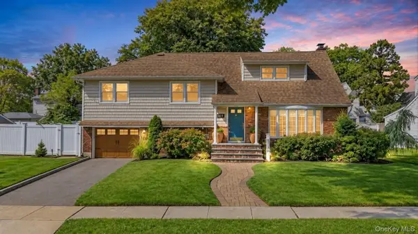 2684 Howell Street, Baldwin, NY 11510