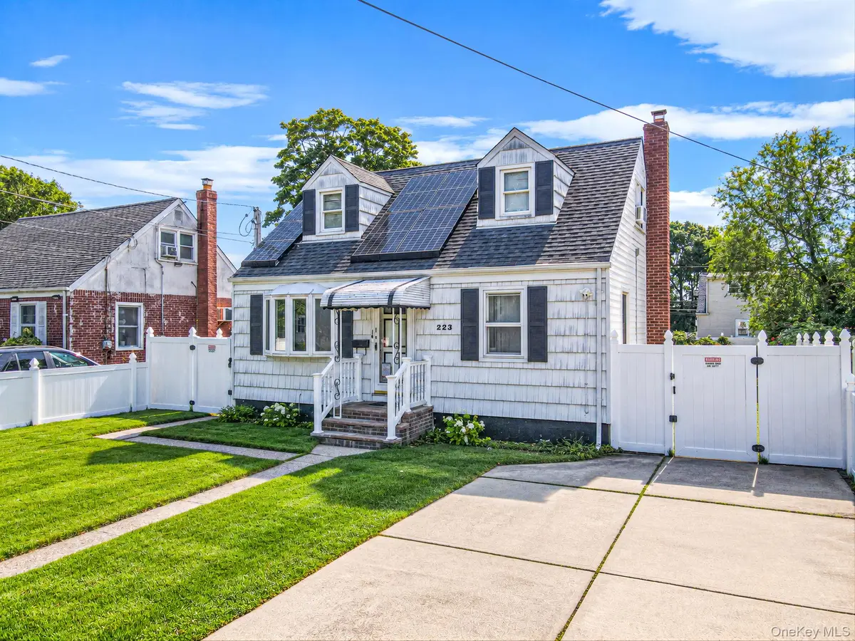 223 N Fulton Avenue, Lindenhurst, NY 11757 - #1