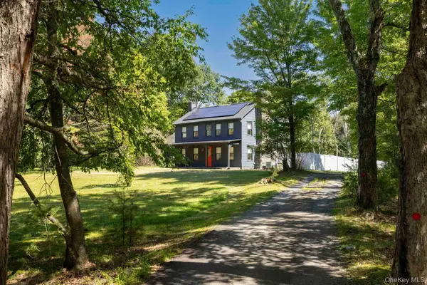 382 Band Camp Road, Saugerties, NY 12477