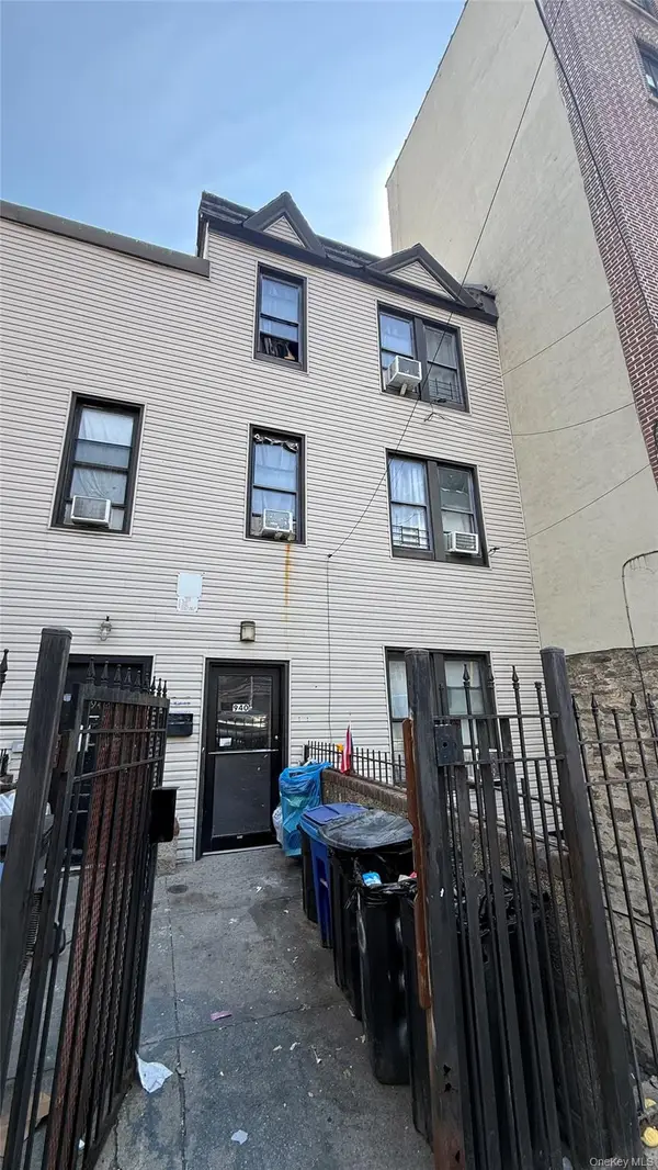 940 Rev James Polite A Avenue, Bronx, NY 10459