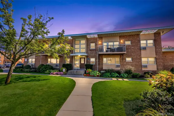 4 Rose Street #Building 2, Unit C1, Oceanside, NY 11572