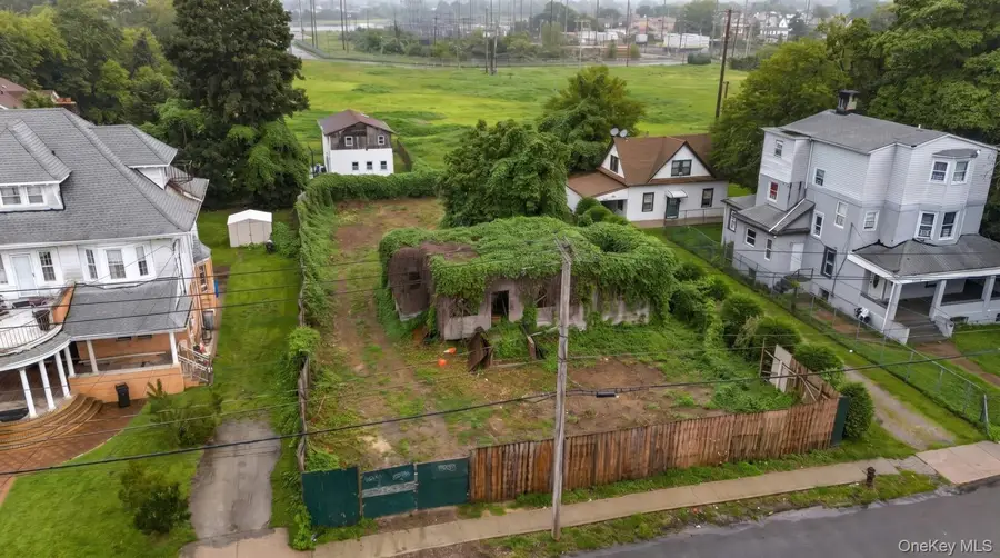 25-12 Mott Avenue, Far Rockaway, NY 11691 - #2