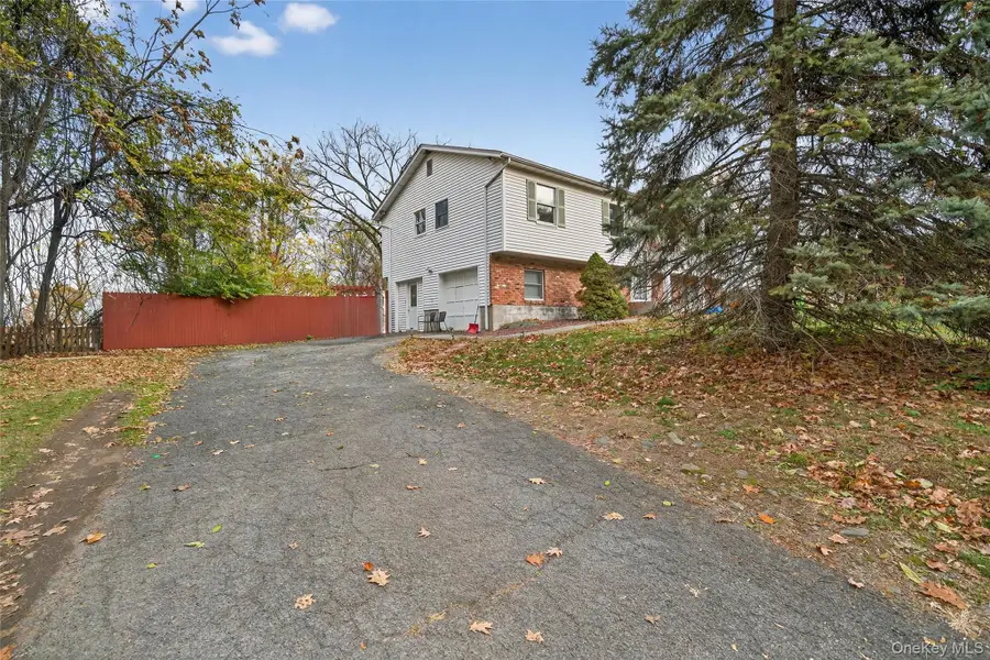 11 Pennsylvania Avenue, Monroe, NY 10950 - #2