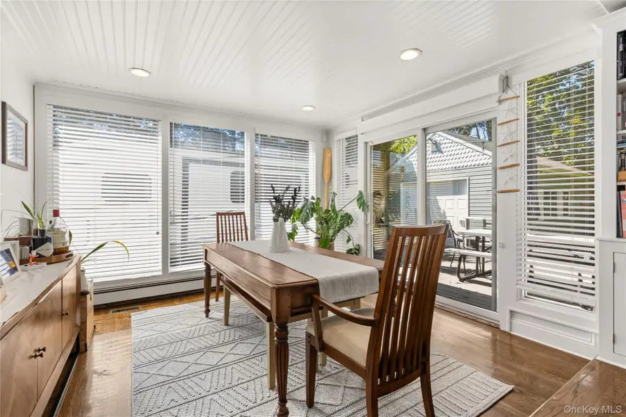 124 Smith Avenue, Islip, NY 11751 - #3