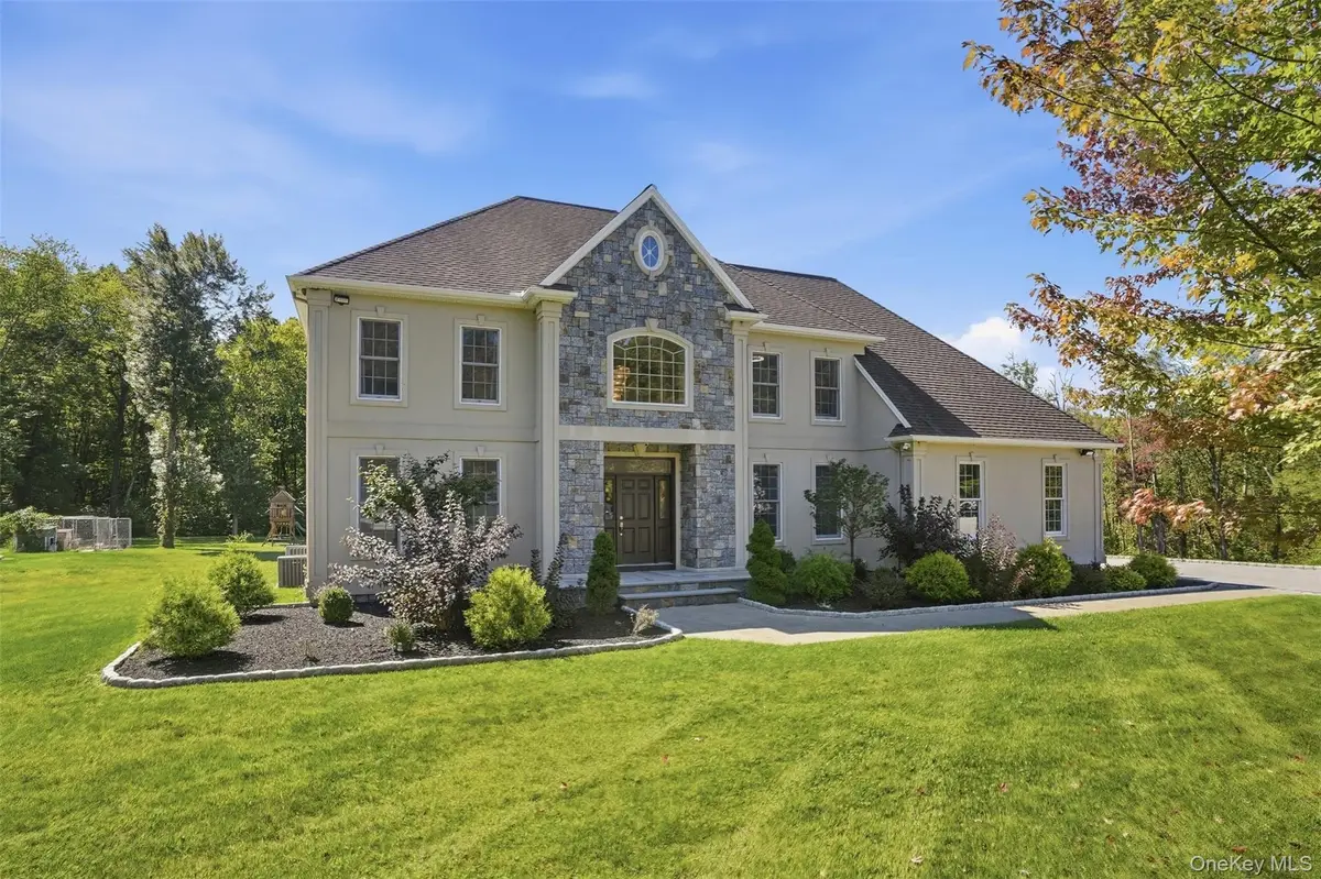 17 Meadow Crest Drive, Mahopac, NY 10541 - #1