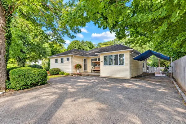 164 Landing Road, Glen Cove, NY 11542