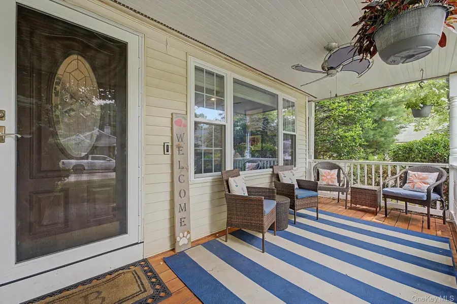 15 Winnecomac Circle, Kings Park, NY 11754 - #3