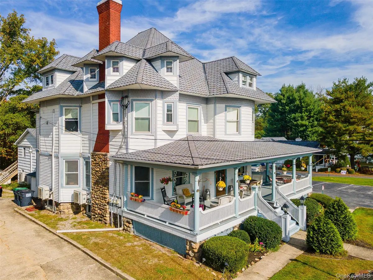 215 Maple Avenue, Pine Bush, NY 12566 - #1