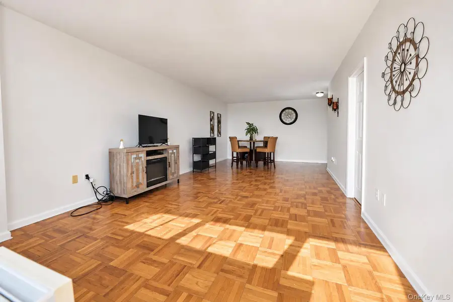 1841 Central Park Ave #11F, Yonkers, NY 10710 - #3