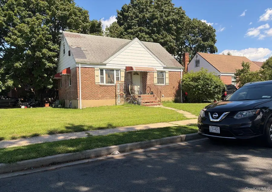 89 Chase Street, Hempstead, NY 11550 - #3