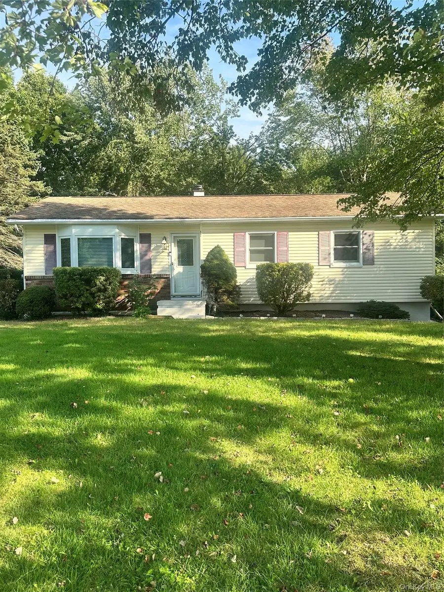 9 Elizabeth Drive, Hopewell Junction, NY 12533 - #2