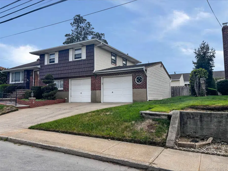 120 Osborne Road, West Hempstead, NY 11552 - #2