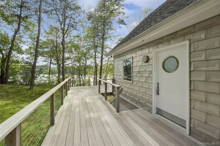 142 Little Fresh Pond Road, Southampton, NY 11968 - #2