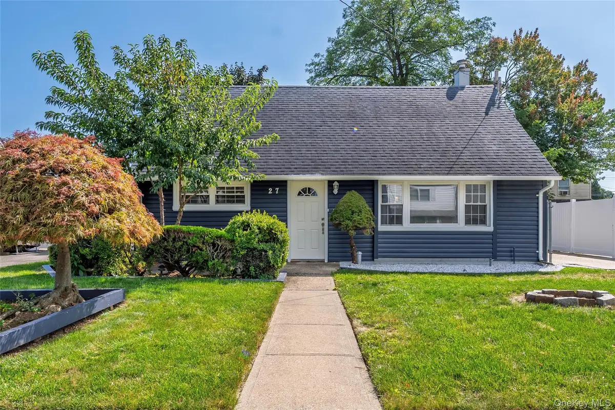 27 Park Lane, Bethpage, NY 11714 - #1