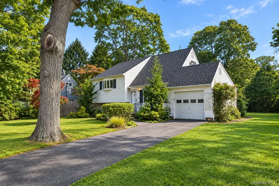 69 Circuit Road, Bellport, NY 11713 - #2