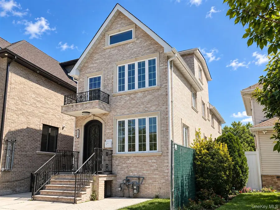 7-17 College Place, College Point, NY 11356 - #2