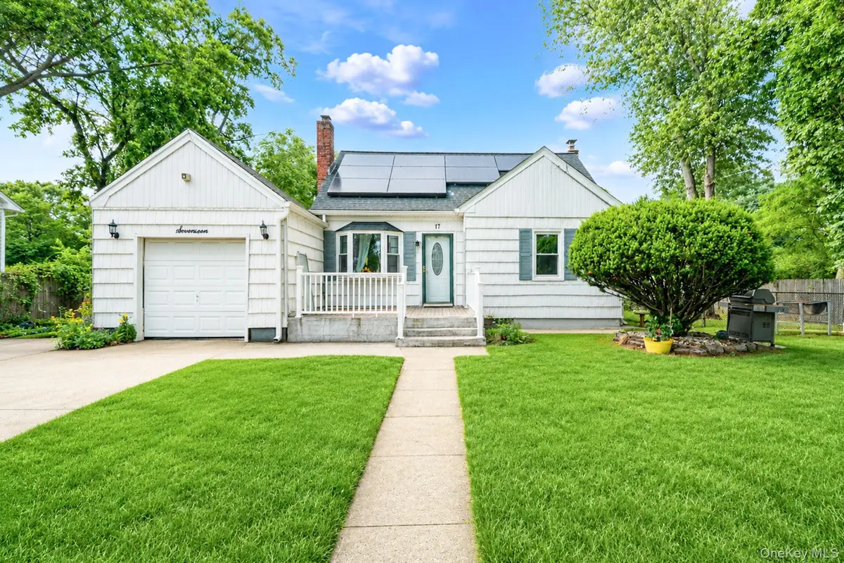 17 Maple Street, Brentwood, NY 11717 - #1