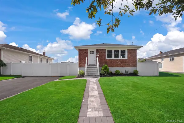 3280 Elliott Boulevard, Oceanside, NY 11572