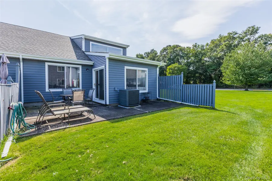 764 Birchwood Park Drive, Middle Island, NY 11953 - #3