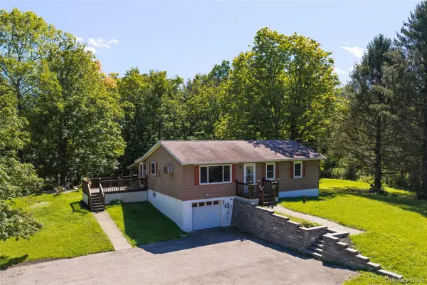 16 Peoples Road, Saugerties, NY 12477